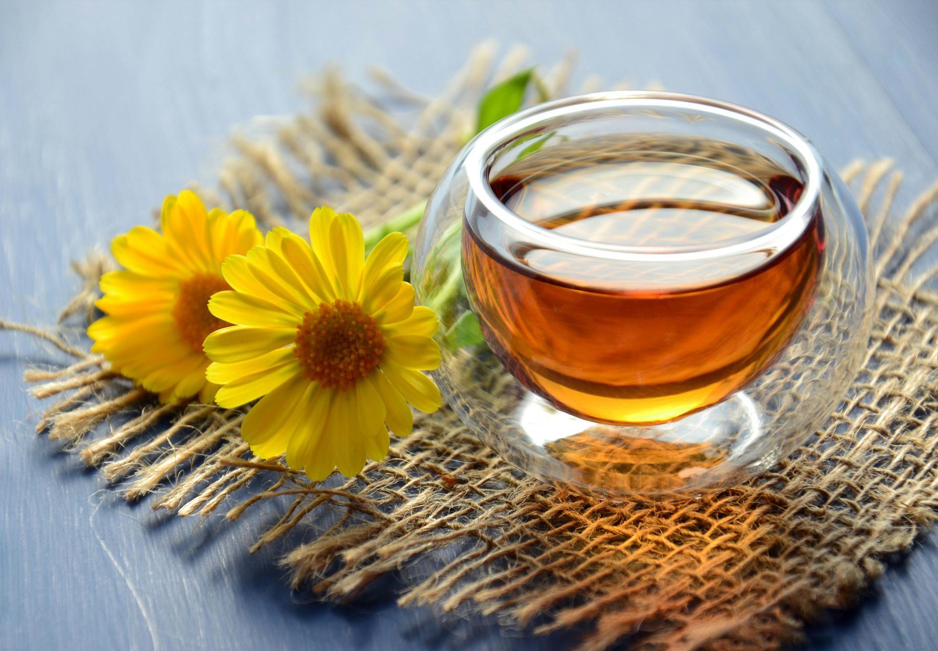 When Do You Need a Tea Consultant? - Contact Tea Blend Lab.
